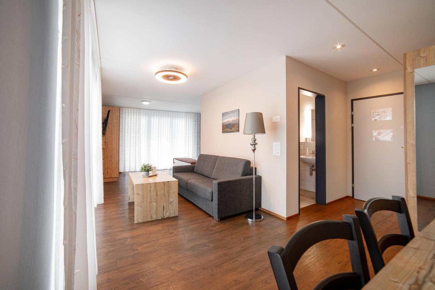 Wohntel - Wohnen Wie Im Hotel Sevelen Eksteriør billede