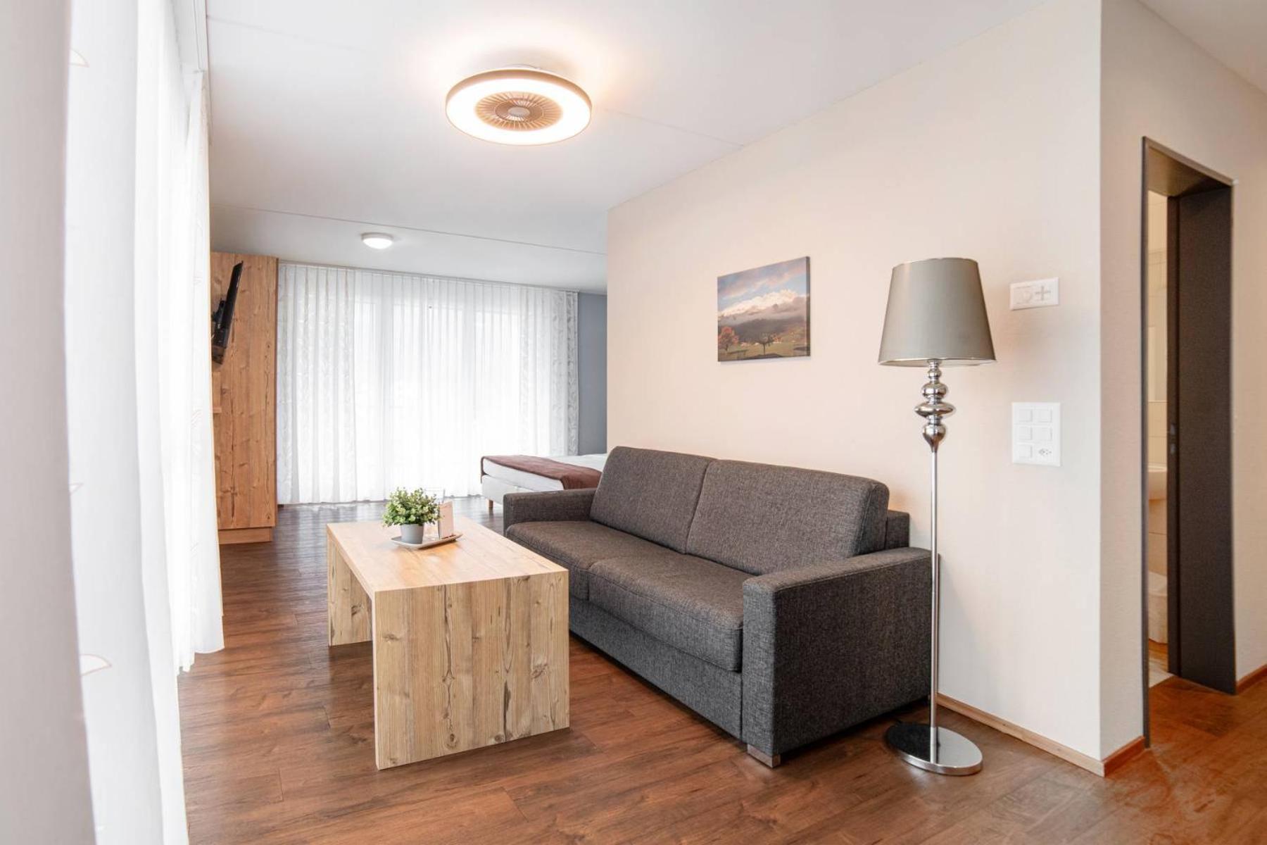 Wohntel - Wohnen Wie Im Hotel Sevelen Eksteriør billede