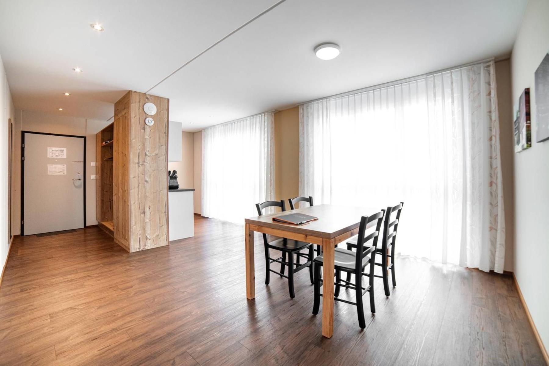 Wohntel - Wohnen Wie Im Hotel Sevelen Eksteriør billede